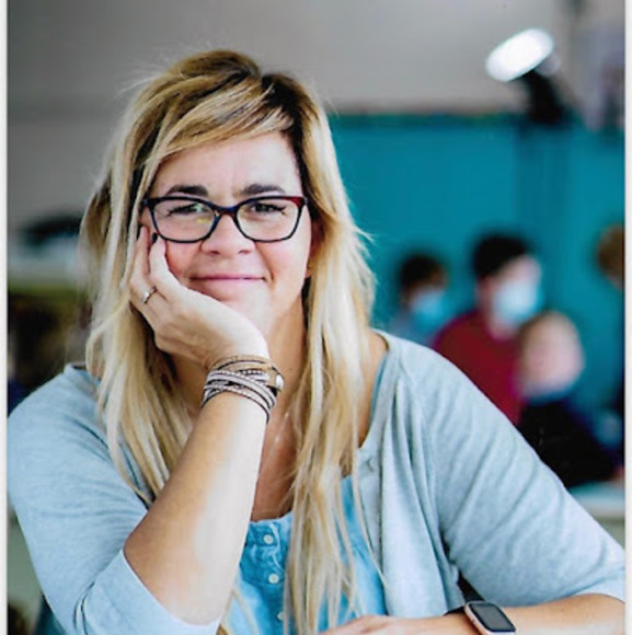 Meet your Posher, Nancy - Picture 1 of 1